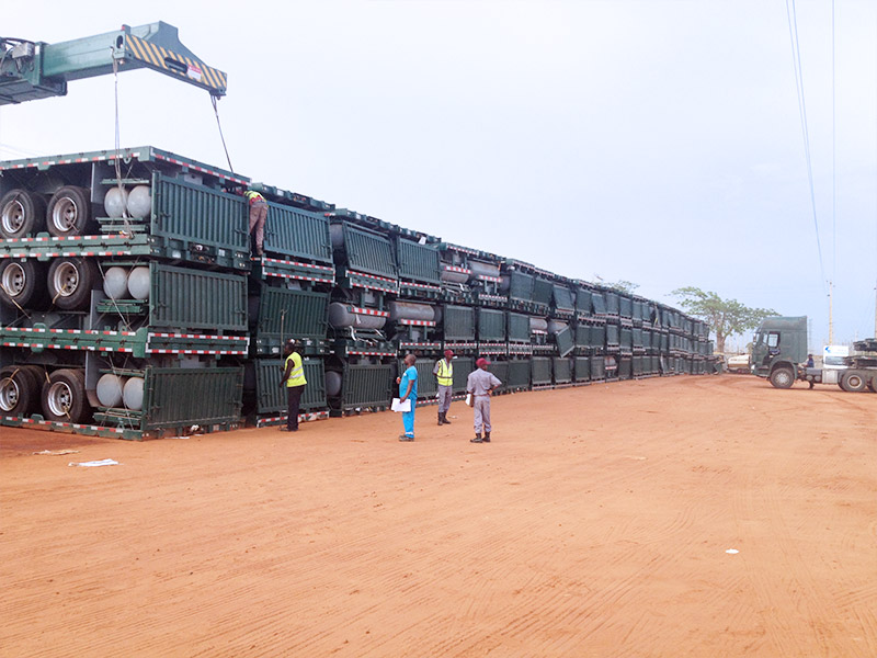 安哥拉政府项目顺利交付1000台牵引车和1450台挂车